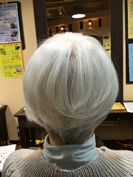 ラサ サヤン ショートグラデーション