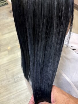 ヘアープレイス アペーゴ(hair place apego) ブルーブラックカラー