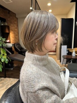 ハーツ(Heart's) 白髪ぼかし/イメチェンヘアスタイル/前髪カタログ/ショートボブ