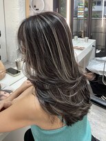 ブレンド 渋谷(BLend)&nbsp;ホワイトグレージュミニウルフデジタルパーマチェリーブラウン