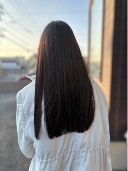 ヘアーズクレッセント(CRESCENT)の写真/【縮毛矯正+カラー+TR￥17000】自然なさらツヤストレートでまとまりやすく、朝のお手入れも快適に☆