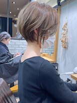 バンプ ギンザ(BUMP GINZA) 30代40代50代大人ショート髪型丸顔前髪あり似合わせ 安