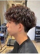 アミ 高崎(amie) ツイストスパイラルパーマショートレイヤーマッシュツーブロック