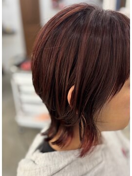 ベリーノ ヘア(bellino hair) ミディアムウルフ