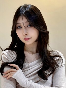 ディオ アンド ルーチェ(Dio&Luce) 韓国風くびれレイヤー×暗髪ブラウンロング