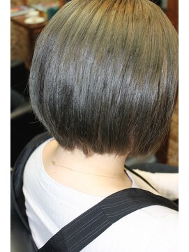 ヘアーメイク アルバ(hair make ALBA) グレージュ☆ボブ