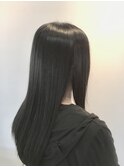ロング×ツヤ感ストレート