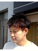 黒髪に赤メッシュ