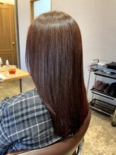 特徴3：ダメージレスに、自然なストレートヘアになれる