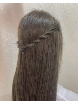 ロココオーガニックレーベル(LOCOCO organics label) 憧れのうるさらっ☆春のやわらかベージュ！