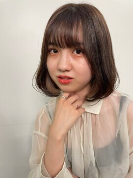 イーストハムアール(EAST HAM r) イヤリングカラー×内巻きボブ