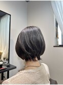 3白髪ぼかしハイライト×小顔ショートボブ×ミニウルフ髪質改善