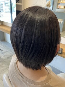 エム(emu) 髪質改善30代40代50代/似合わせ大人可愛い叶えます/ショート