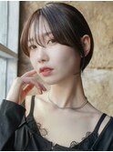 大人可愛い20代30代40代黒髪前下がりひし形小顔ボブ丸みショート