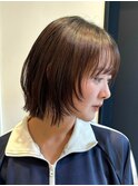 顔周りレイヤーカットくびれヘアミルクティーベージュカラー