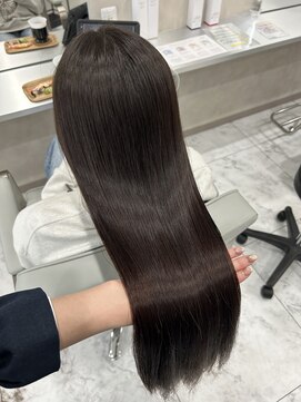 キング(K!ng) 縮毛矯正髪質改善ハイライトレイヤーカット楠葉美容室エクステ