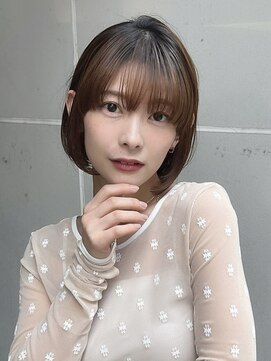 大人可愛い×耳掛けコンパクトボブ