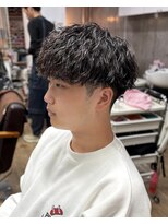 オムファミーユラグ(homme, famille raugh)&nbsp;縦落ちツイストスパイラルパーマ
