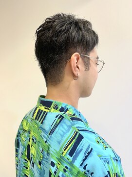 アネラヘアー(Anela hair) メンズ センターパート ビジネススタイル