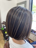 リリー ヘアーアンドビューティー(Lily)&nbsp;ハイライトカラー