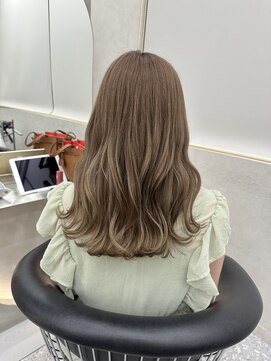 ロンド マーレ 天神大名店(Lond mare) イメチェン/チェリーブラウン/フェミニン/ダークアッシュ/束感