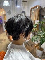 ロア(Loah)&nbsp;耳出しスッキリショート/アッシュブラック/グレージュアッシュ