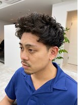 ロンドアベニール 北千住(Lond avenir)&nbsp;刈り上げツーブロックスタイル ピンパーマ