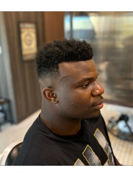 バーバーショップ ライズ(Barber Shop RAIzE) スキンフェード