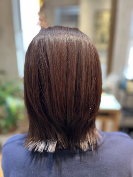 エンヘアー(eN HAIR) 外はねレイヤーボブ