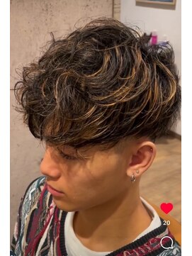 ジェントルクラブ 鷹匠店(GENTLE CLUB) スペインカール×ハイライト