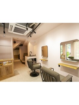 《大井町駅徒歩5分》話題の黒木式酸性ストレート!まっすぐ過ぎない”自然”にまとまるストレートヘアに♪