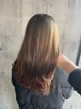 ヴァーチュ(Virtue) 学生さんに大人気！　milk tea color