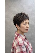 リオルソ(Re/ortho)&nbsp;ふんわりトップでボリュームと毛流れを持たせたショートスタイル