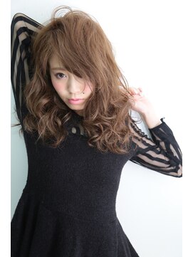 フェリシータ 緑地公園店(felicita) ワンサイドバング☆彡カーリーロング