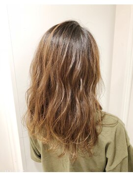 グランドライン(GRAND LINE) GRANDLINE千崎聖太 ミディアム ニュアンスカラー