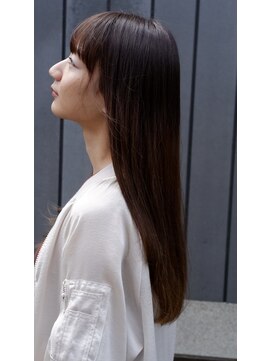 ラウレア(LAULEA) 触れたくなるようなさら艶ストレートロング/美人ヘア