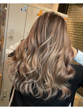 ラフ 難波店(LAFF) #黒髪#ボブルフ#ネビージュ#小顔#ワンレン