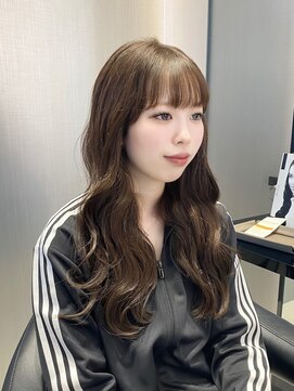 ハルキミナト ジャパン ヨコハマ(HARUKI MINATO japan YOKOHAMA) オリーブカラー×ウェーブ巻き