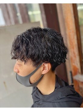 アリーム(Areem) ○刈り上げマッシュ&ツイスパ○高松