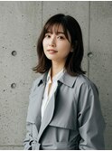 ナチュラルストレートヘア｜ダークブラウン艶髪ミディアムヘア