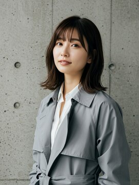 フルショウ アシヤ(FURUSHO ASHIYA) ナチュラルストレートヘア|ダークブラウン艶髪ミディアムヘア