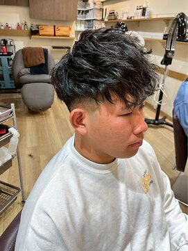 ラファンス 栗林店(LaFENCE) ミックスパーマ/ラフ/束感/フェード