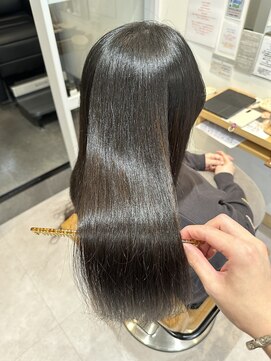 オリジンズヘアーセカンド 守谷店(Origins hair 2nd) 広がり、うねりを緩和し柔らかツヤ髪へ♪『マスオ&アナゴ』TR