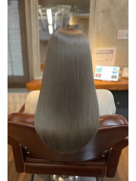 スローネ(THRONE) 艶カラー／髪質改善／新宿／20代30代40代
