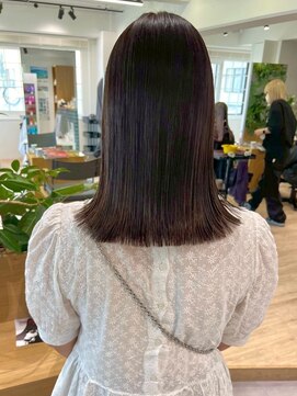 オーシャン(Ocean) ミディアム 切りっぱなし ストレート ココアベージュ 艶髪