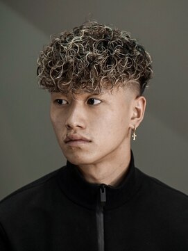 プロショップウェーブ(PRO SHOP WAVE) スペインカール/プードルパーマ/メンズパーマ/ニュアンスパーマ