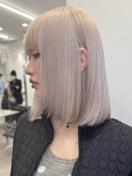 サンクマーケット 渋谷(cinq MARKET) 渋谷ケアブリーチカラーホワイトブロンド顔周りレイヤーカット◆