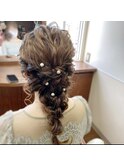 およばれヘアアレンジ 結婚式 パーティー 編みおろし