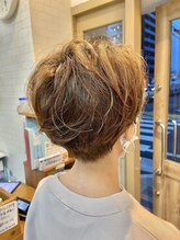 サロンドアンアリー(Salon de an Ally) [Salon de an Ally/六町]ショート×癖毛風パーマ