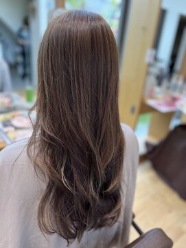 ヘアースペース アモール(Hair Space Amor) 透明感グレージュ×ロング